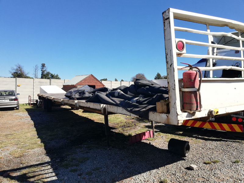 2004 ICM 9 MPoni Extra heavy TrailerGood Condition.082 924 2576