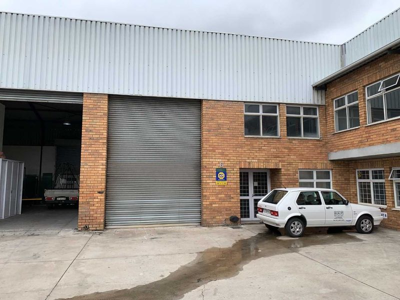 Neat and secure unit in Stikland Industrial To Let.
