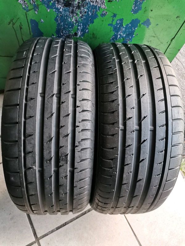 2x 225/40/18 continental sport Contact 5 Normal tyres
