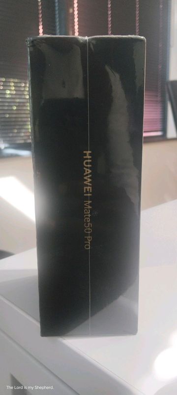 Huawei Mate 50 Pro 512GB - R15000