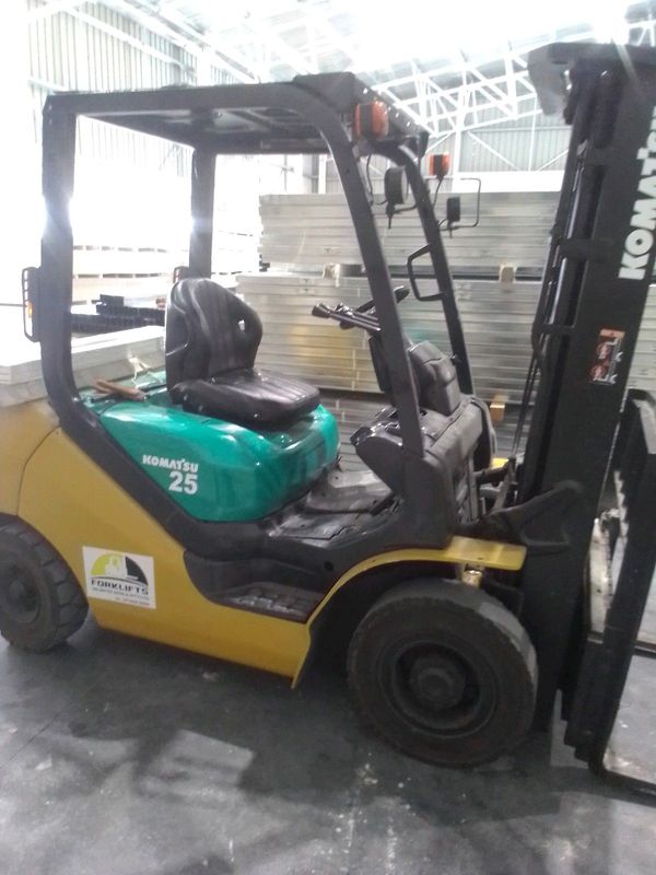 Forklift driver is looking for a job