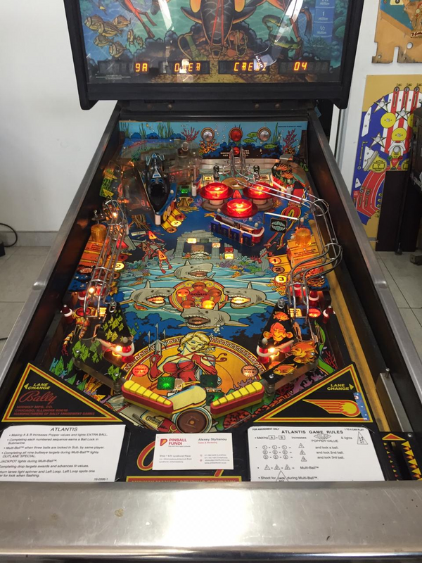 Atlantis Pinball Machine by Bally, in excellent condition, limited units manufactured