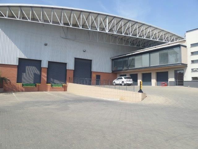 2120m² Industrial To Let in Northriding at R76.00 per m²