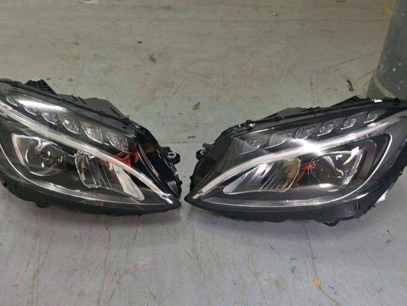 Mercedes Benz W205 single xenon Headlights available in store
