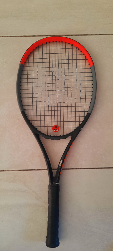 Wilson clash 98 tennis racket