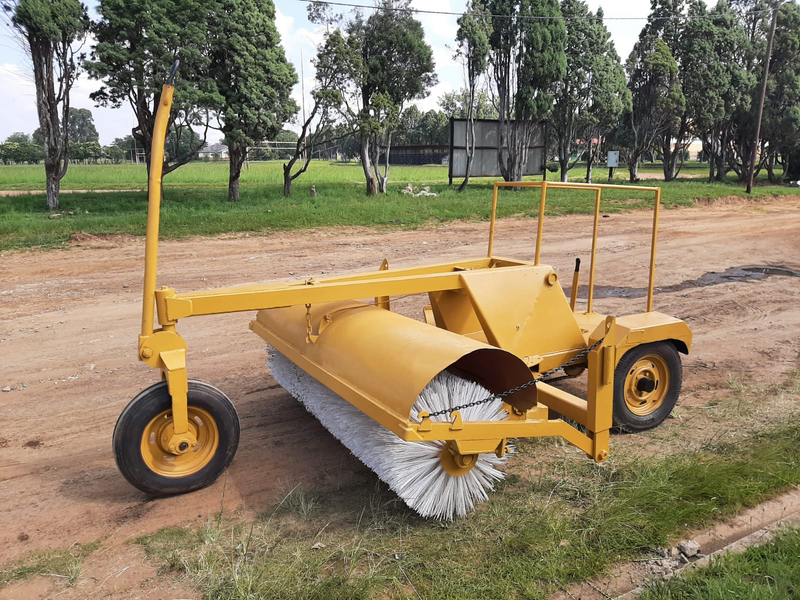 Macnay Mechanical Road Broom Sweeper