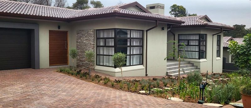 Newly built 2 Bedroom House with Study for Sale in Exclusive Retirement Estate in Randburg Gauteng