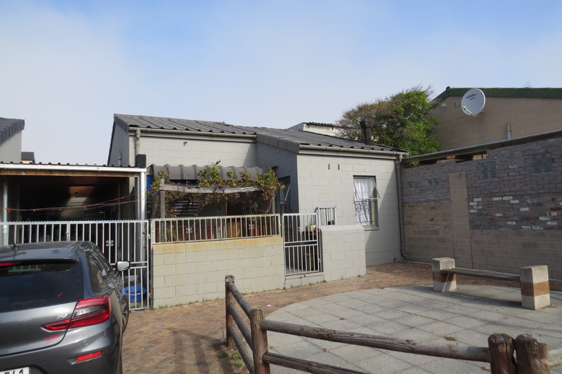 House for Sale in Rocklands Mitchells Plain
