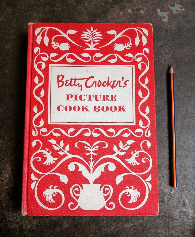Vintage Collectable Betty Crocker&#39;s Picture Cookbook 1st Edition 9th Printing 1950