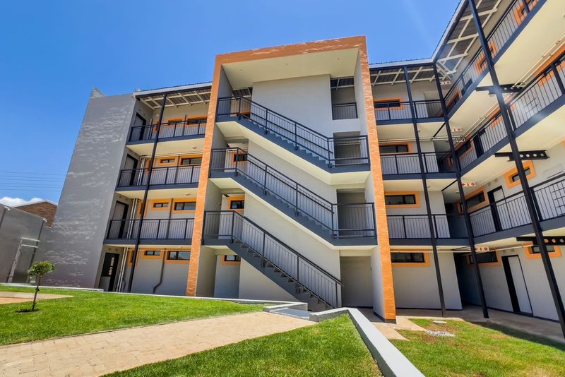 Brand new development three-bedroom apartment in Protea Glen