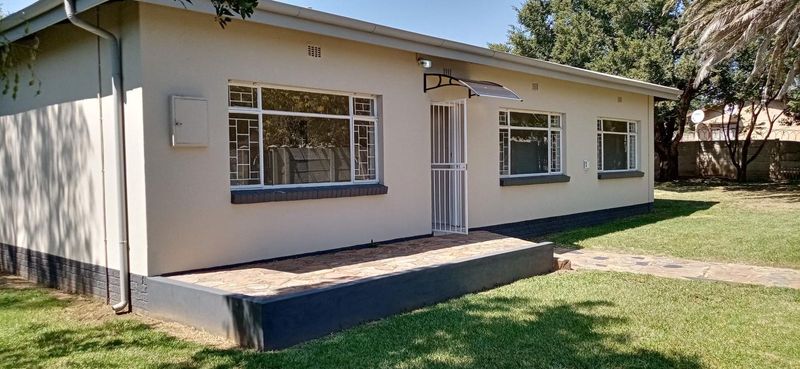 House for  sale in Rensburg