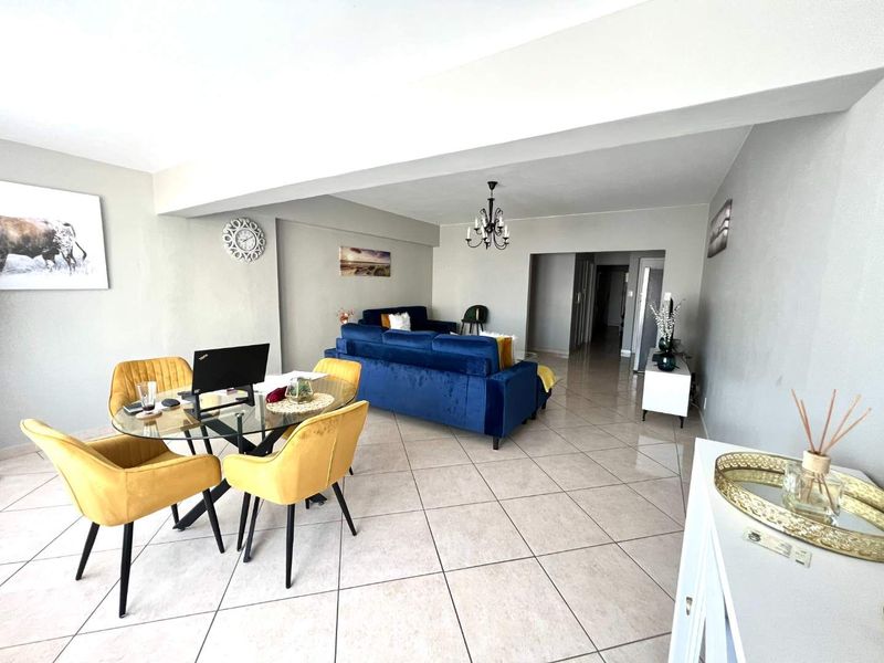 2 bedrooms Apartment in HUMEWOOD