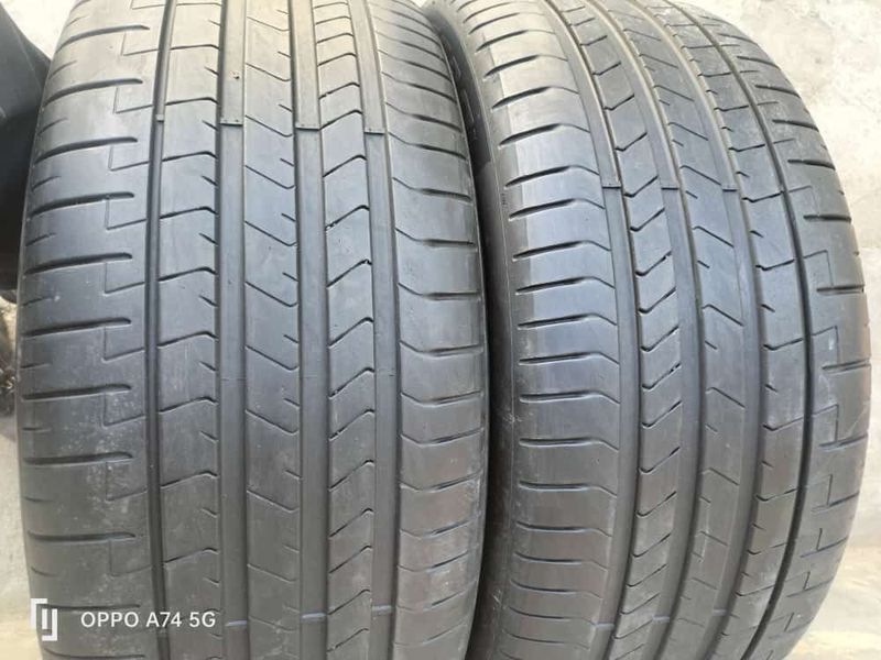 BMW X7 front Tyres 275/40/22 pirelli pzero Runflat, 85 %thread no repairs