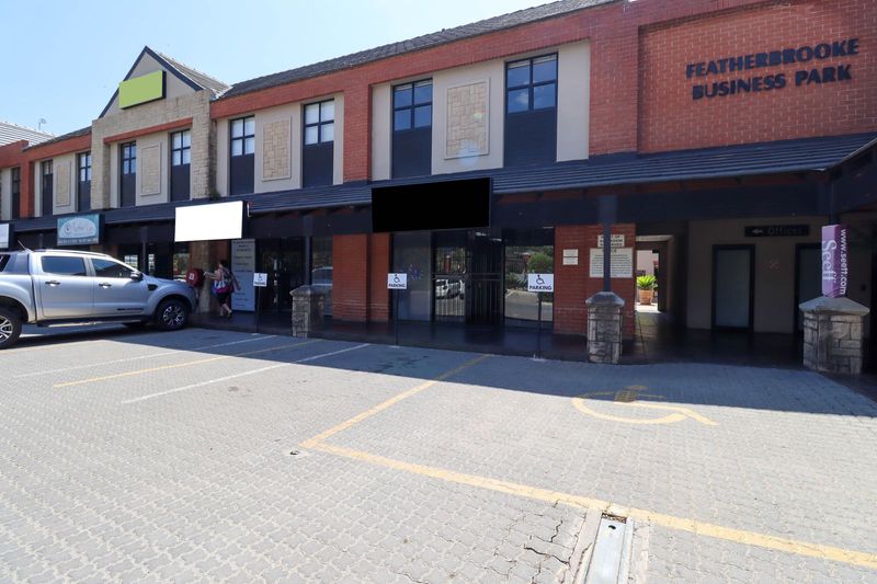 74m² Mixed Use To Let in Featherbrooke Estate at R163.00 per m²