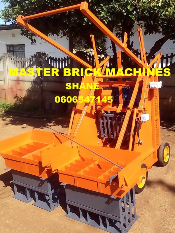 ELECTRIC BRICK MACHINE 4in1 Includes 4 SETS of MOULDS - BLOCK, MAXI, STOCK, STRAIGHT PAVER