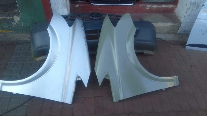 Vito mercedes Benz fanders and front bumper available