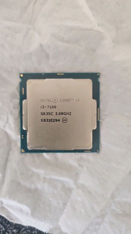 Intel Core i3-7100 i3 7100 3.9 GHz Dual-Core Quad-Thread CPU 1161 - Tray