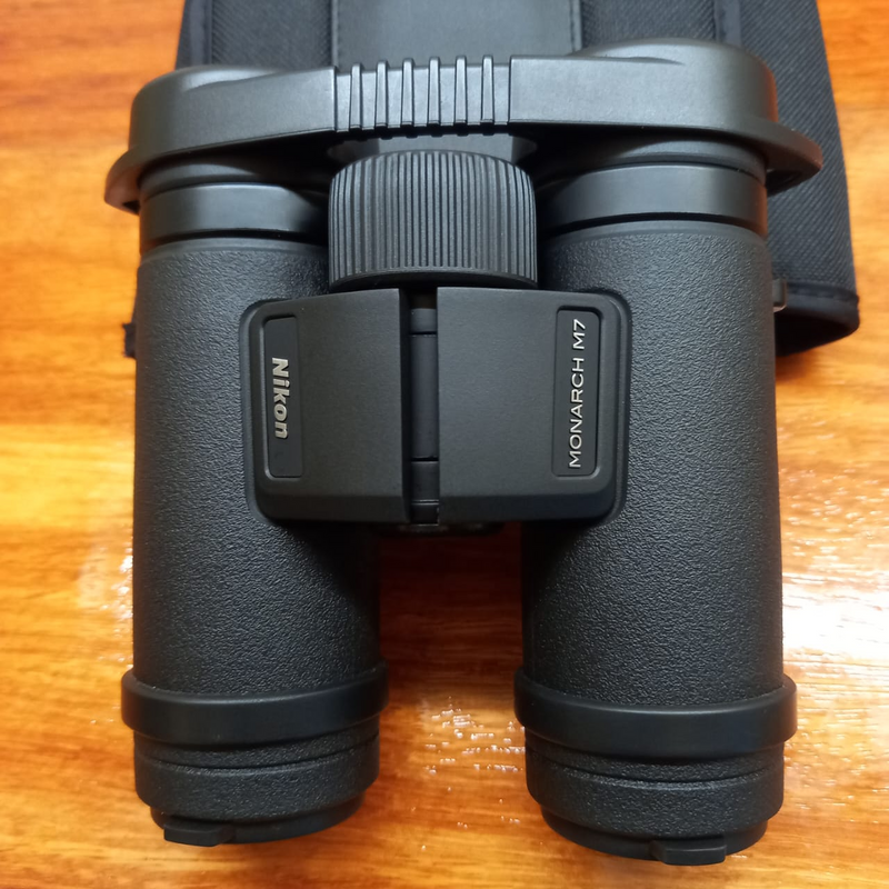 Binoculars - Nikon Monarch M7 8x30