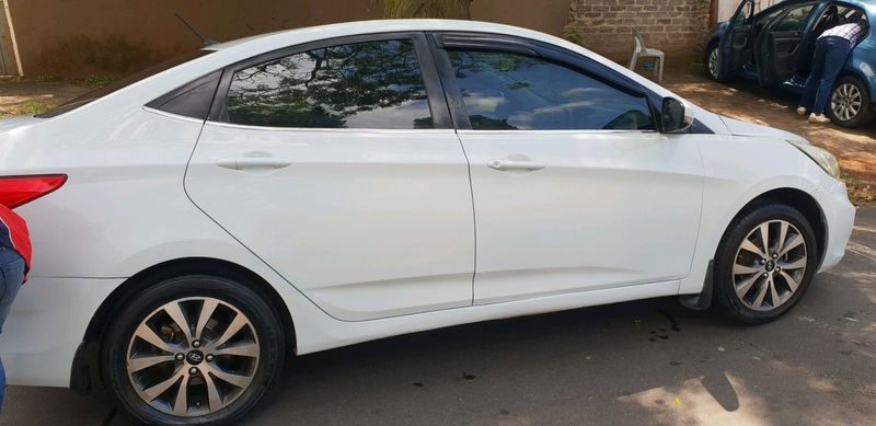 Hyundai accent 1.6 2019 very clean