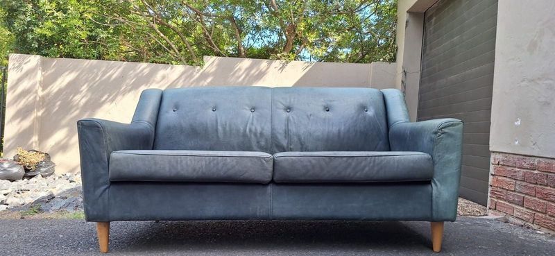 C o r i c r a f t bergen genuine leather couch2 seater 1 75m