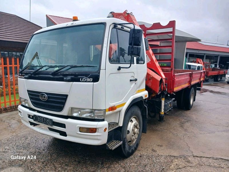Price Dropped&gt;&gt;&gt;2005 UD UD90 9Ton Dropside with Fassi Crane