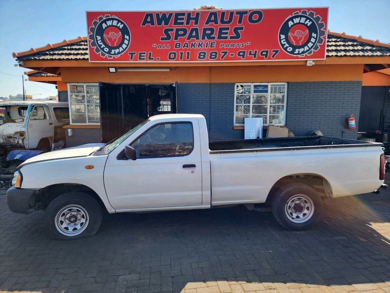 Nissan NP300 2Lt (KA20) Breaking For Parts &#64; Aweh Auto Spares!