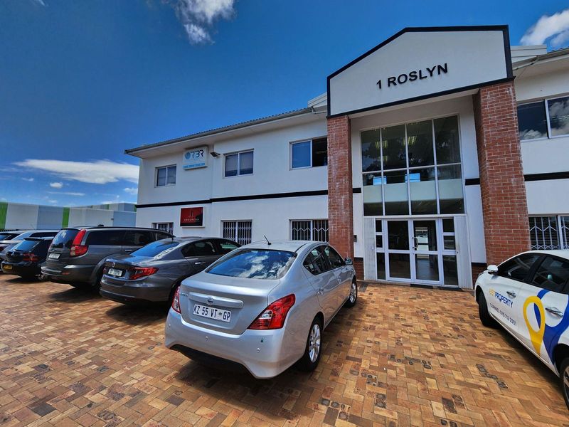 65m2 Office to rent in Brackenfell