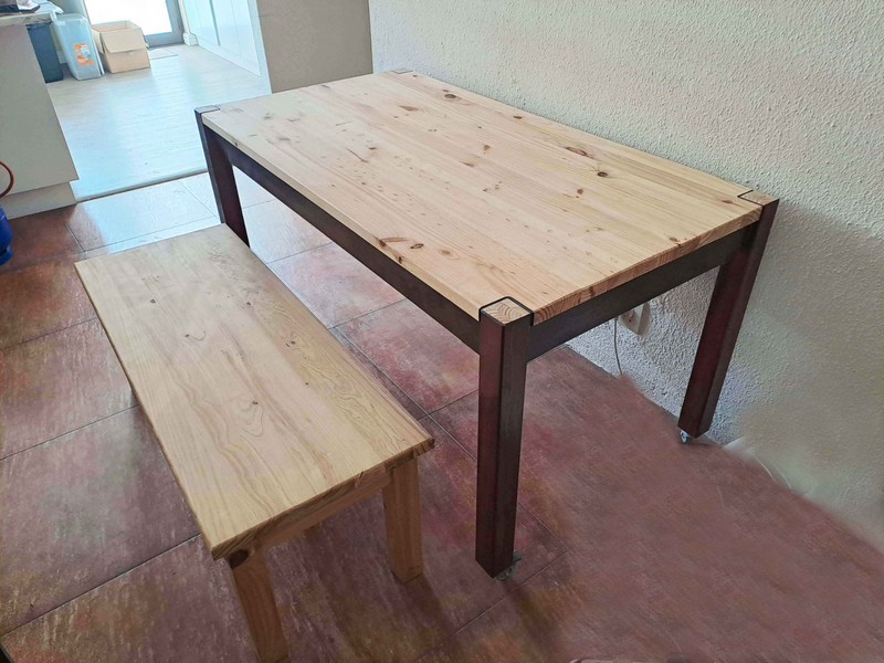 Dinning Room Table And Bench For Sale