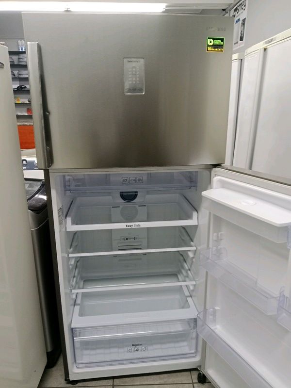 Samsung fridge freezer R4000