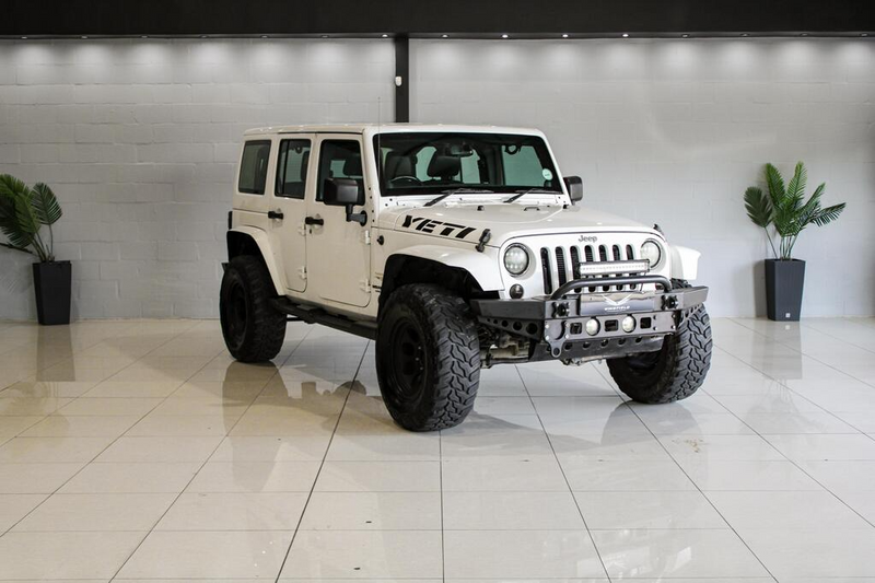 2013 Jeep Wrangler Unlimited Sahara 3.6 A/T