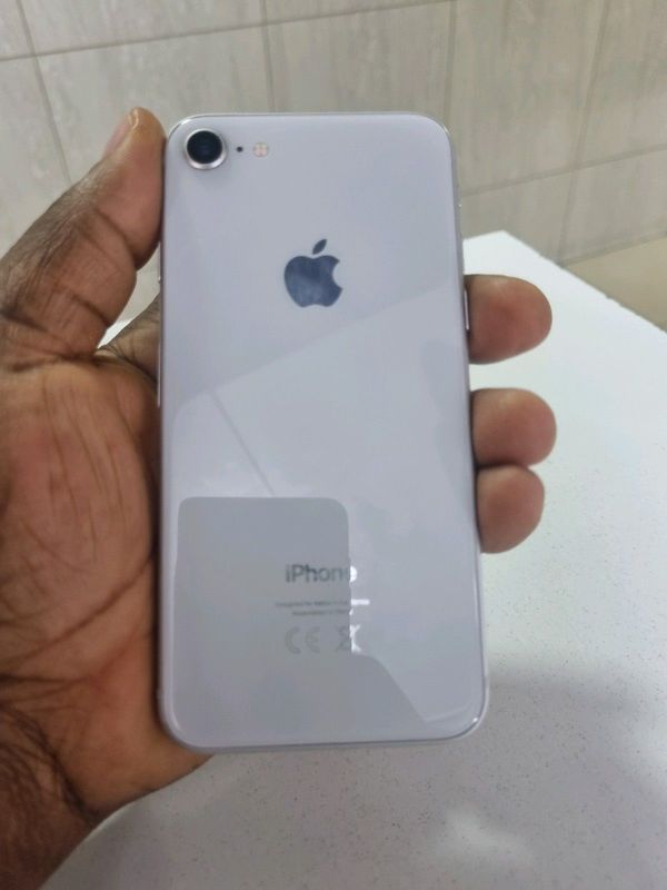 Iphone 9 white color