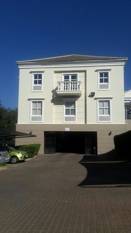 280m² Commercial To Let in Bryanston at R130.00 per m²