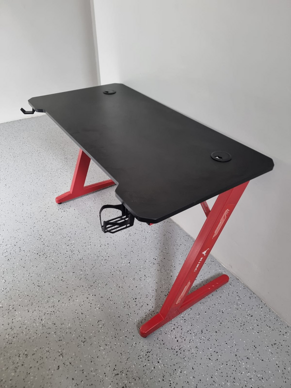 KIKC Gaming Desk / Work Bench - Black/Red) - New