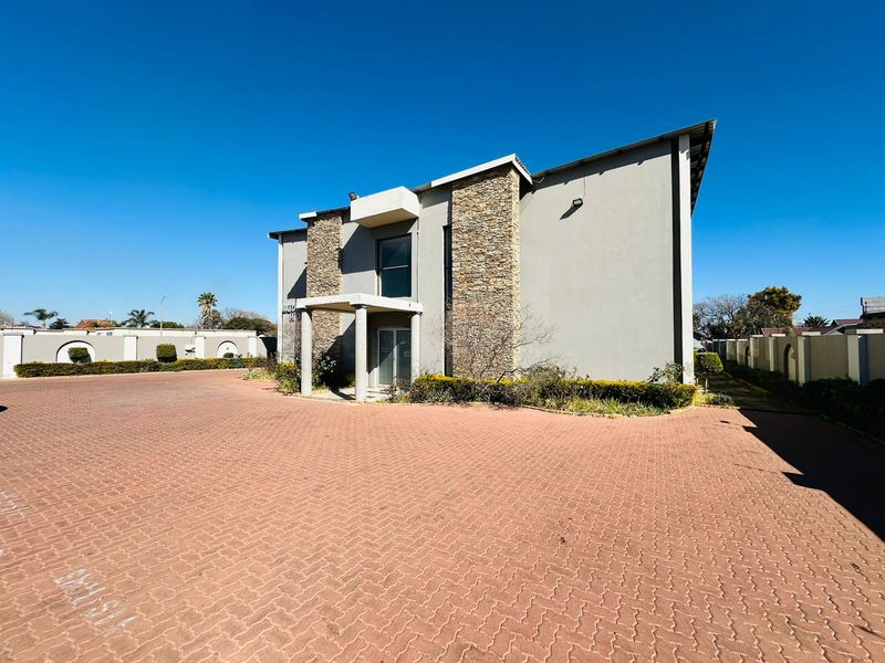 42 Hennie Alberts Street | Prime Office Space to Let in Alberton