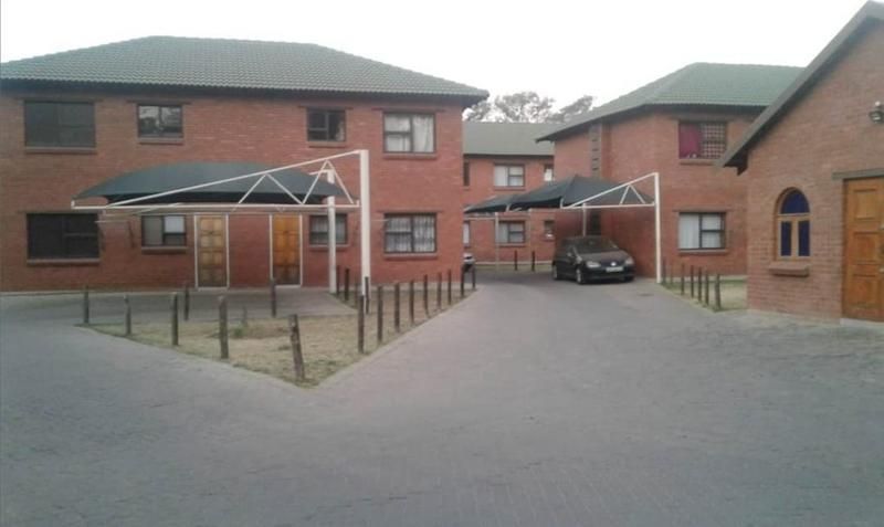 Spacious 2 Bedroom Unit Available in Brakpan