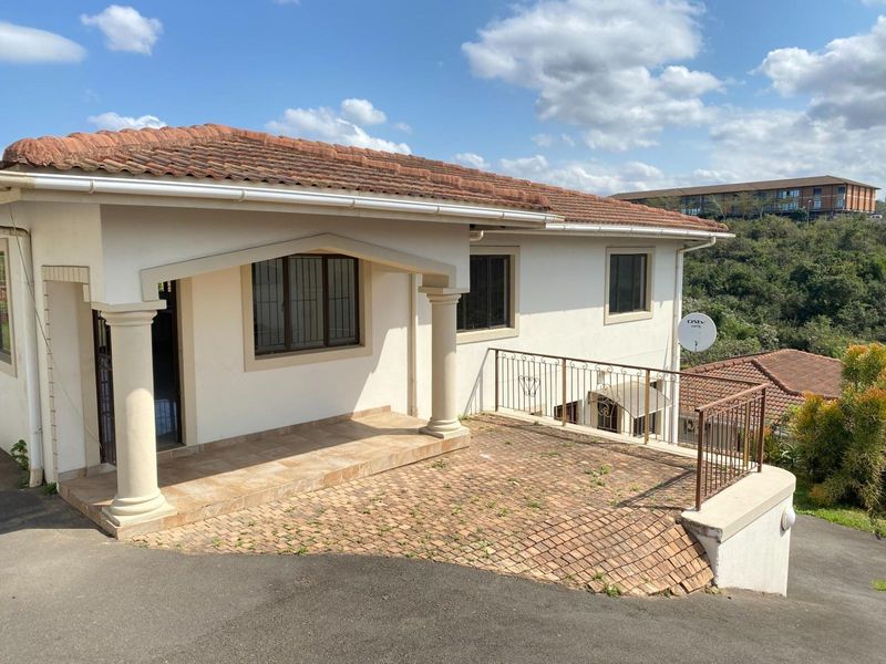 Townhouse in Westville For Sale
