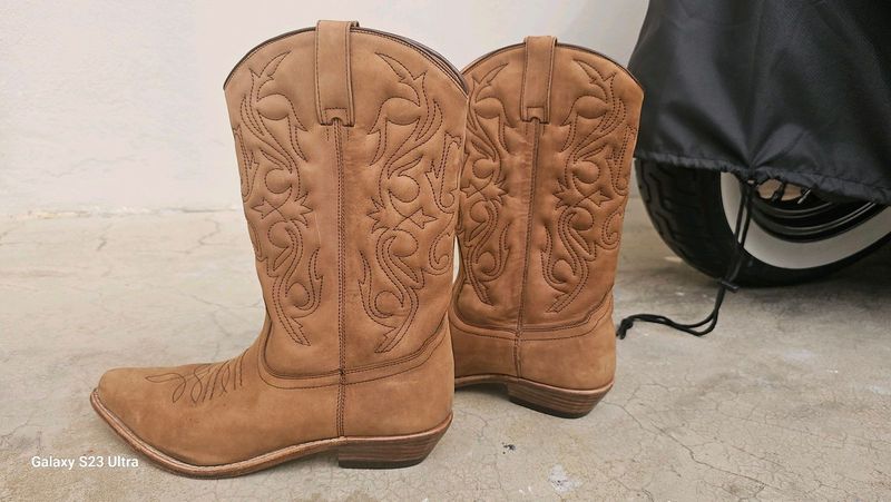 Cowboys boots