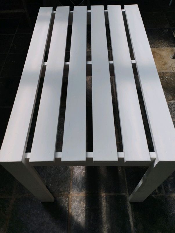 Solid pine painted white slatted table,size 120 cm x 72.5 cm x 75 cm height.