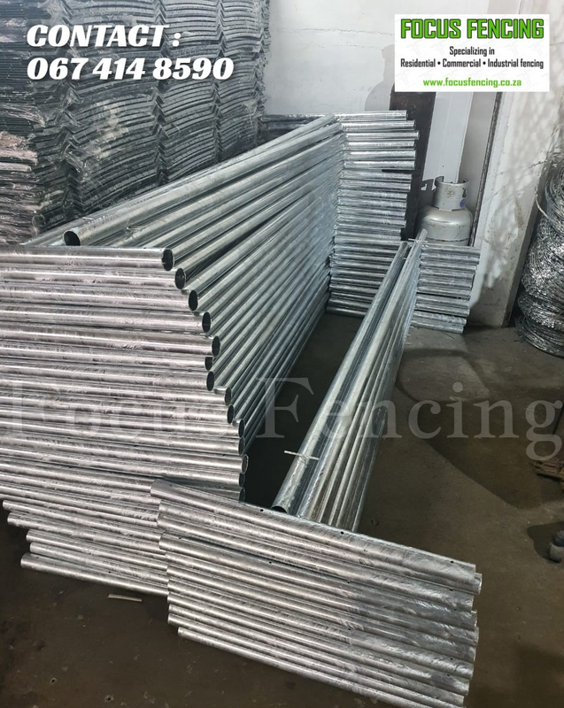 OUTDOOR HOT DIPPED GALVANIZED WASHLINE T-POLES - FOR SALES