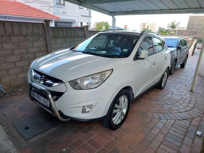 Hyundai ix35 automatic R115000