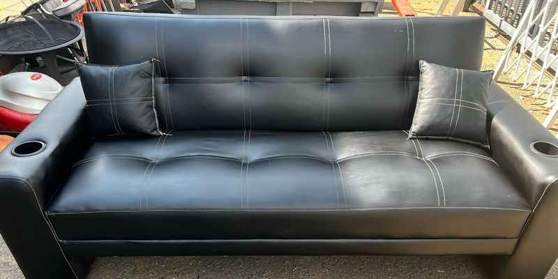 Sleeping leather Couch