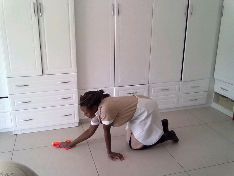 CHARITY AGED 32, A ZIMBABWEAN MAID IS LOOKING FOR A FULL/PART TIME DOMESTIC AND CHILDCARE JOB.