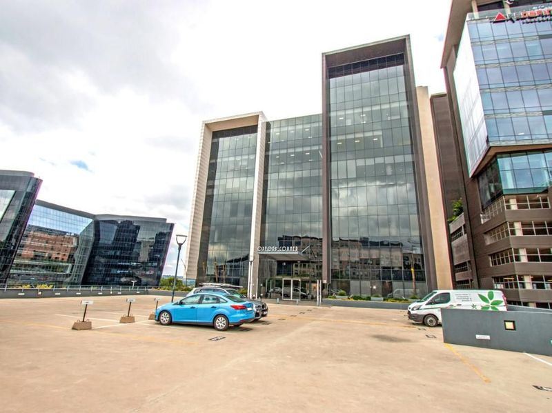215m² Commercial To Let in Rosebank at R185.00 per m²