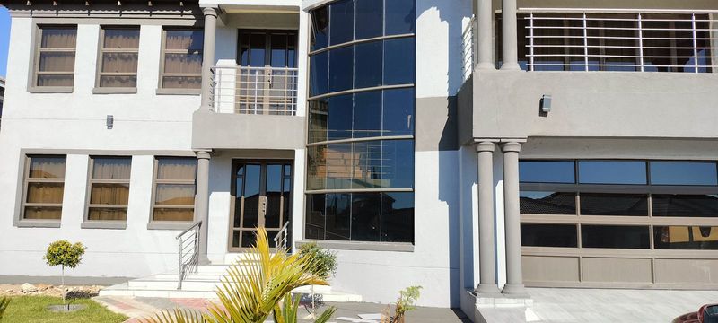 Charming 6-Bedroom double story house, for sale in Marula heights security estate.