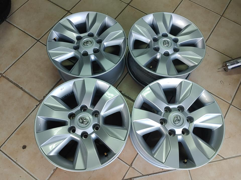 17-inch Toyota Hilux gd6 rims