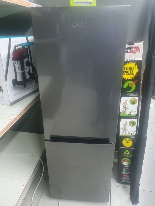 Defy fridge 127L