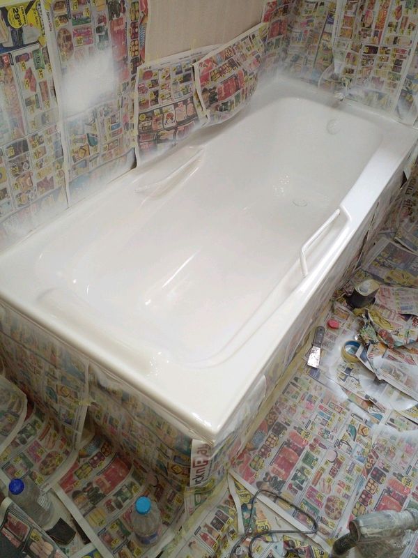 Bath tubs re enamel