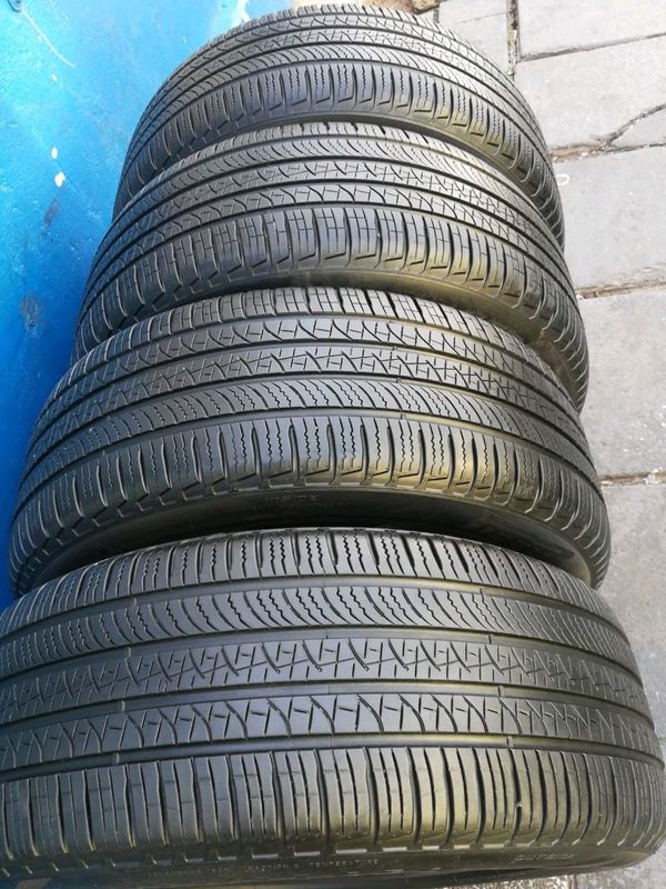 A clean set of 255 55 20 pirelli scorpion tyres with 98% treads available for sale
