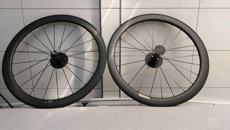 Road bike Carbon wheelsets