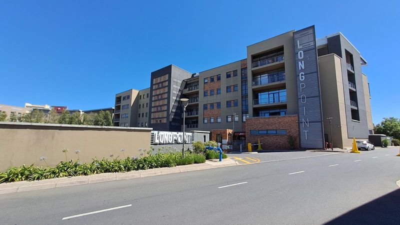 Office To Let At Longpoint in Fourways